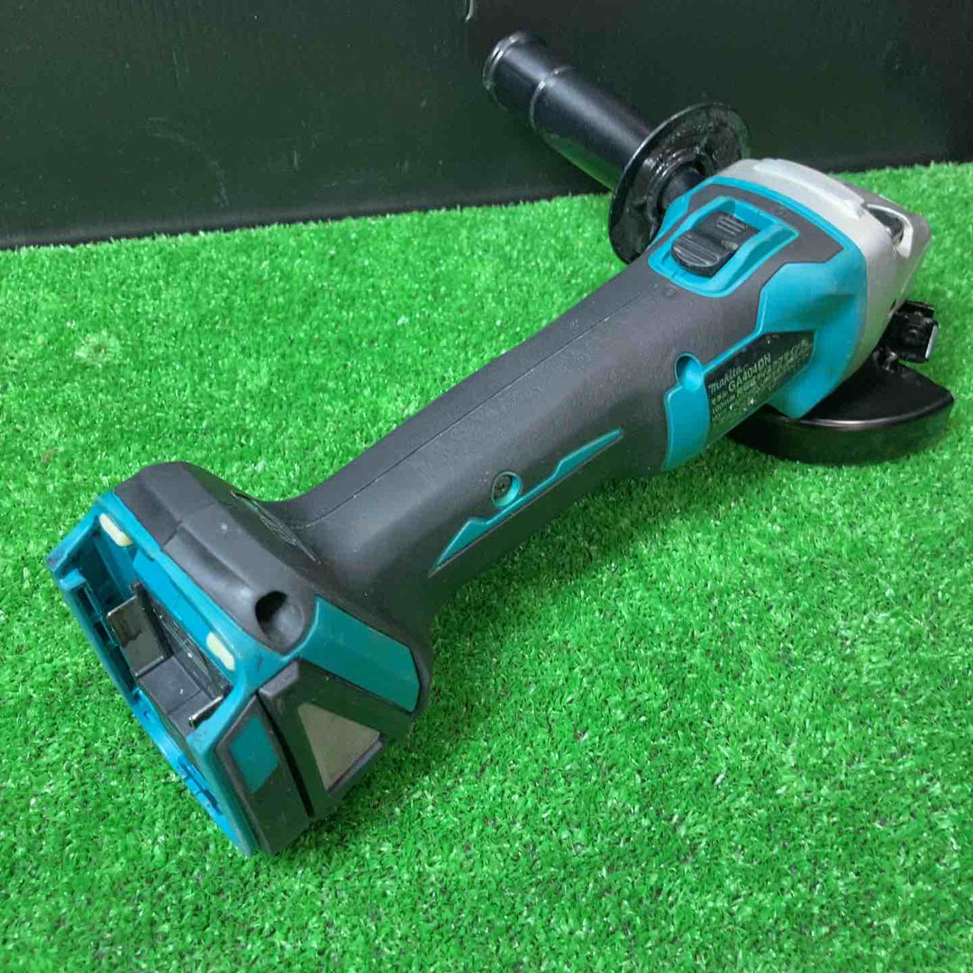 ★マキタ(makita) 100mmコードレスディスクグラインダ GA404DRGXN【岩槻店】