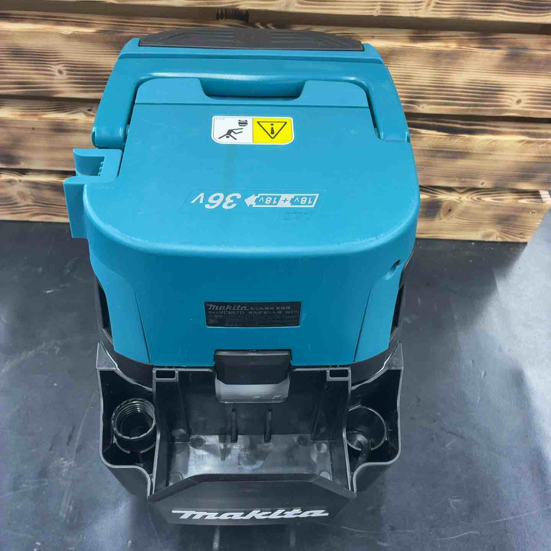 マキタ(makita) 粉じん専用 コードレス集じん機 VC867DZ【藤沢店】