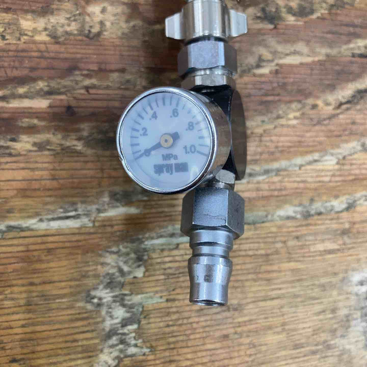 ▼アネスト岩田 スプレーガン  kiwami  W-50-B6 カップ（大、蓋なし）,圧力計付き【柏店】