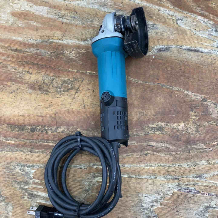 ☆マキタ(makita) 100mmディスクグラインダ 9533B【柏店】