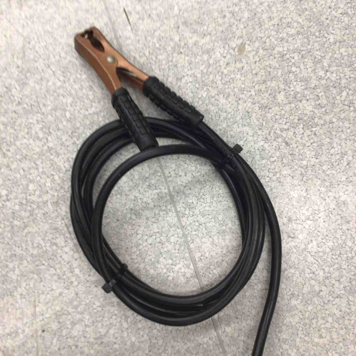 ◇アストロプロダクツ 半自動溶接機 MIG-130-A AP050261【八潮店】