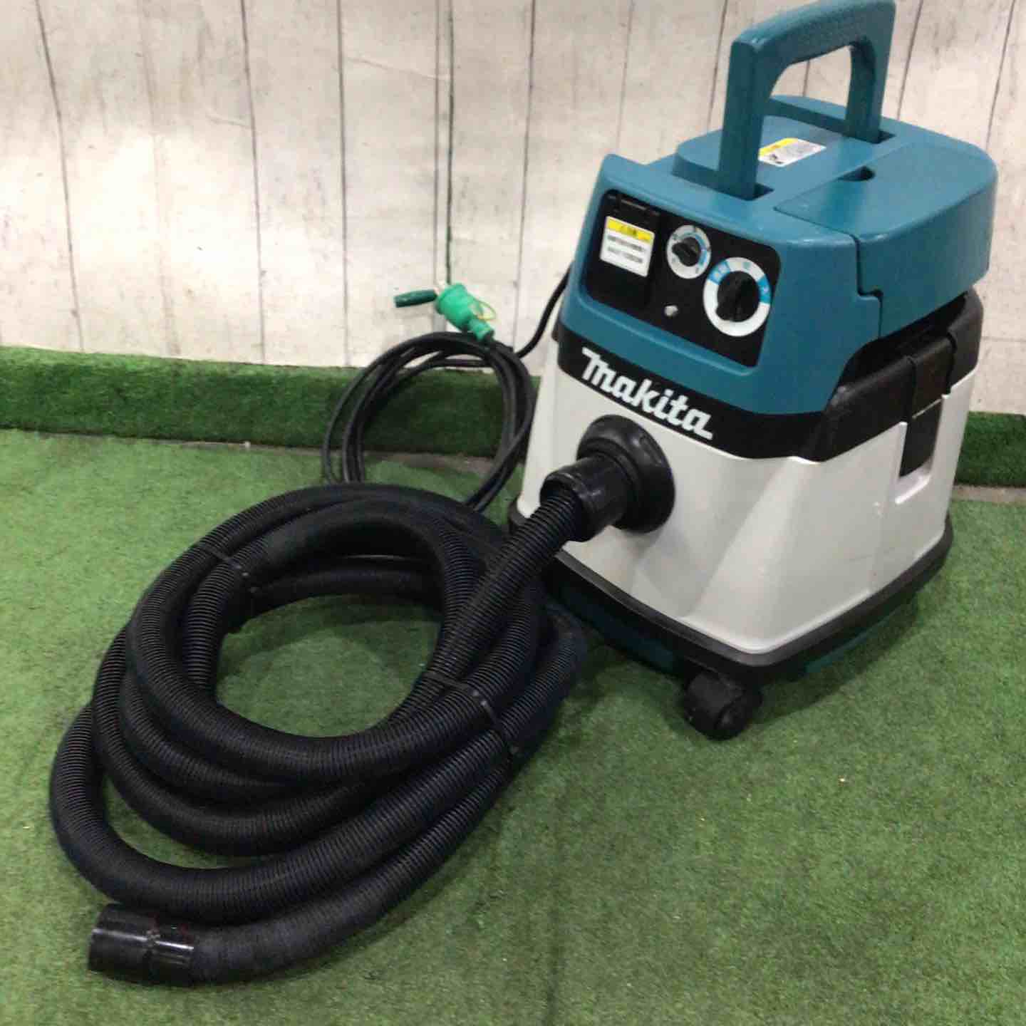 ☆マキタ(makita) 集じん機 乾式 475(P) 動作確認済【川口店