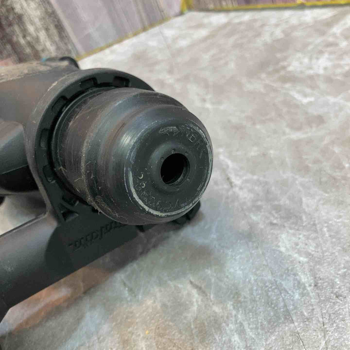 【中古品】★マキタ(makita) ハンマドリル HR1830F【八潮店】