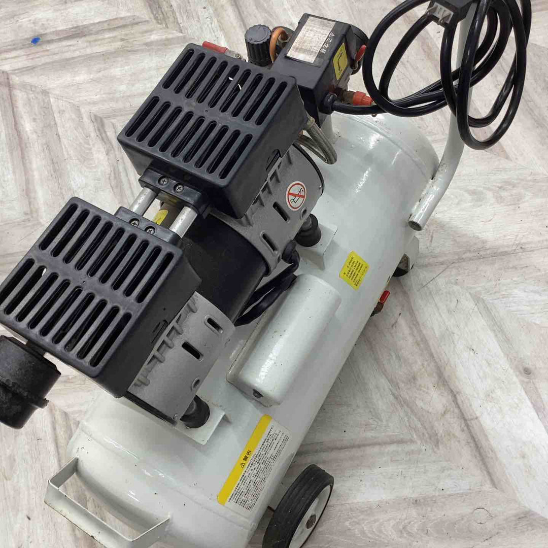 【店頭受取り限定】◇アストロプロダクツ サイレントオイルレスコンプレッサー 30L AP040792【越谷店】