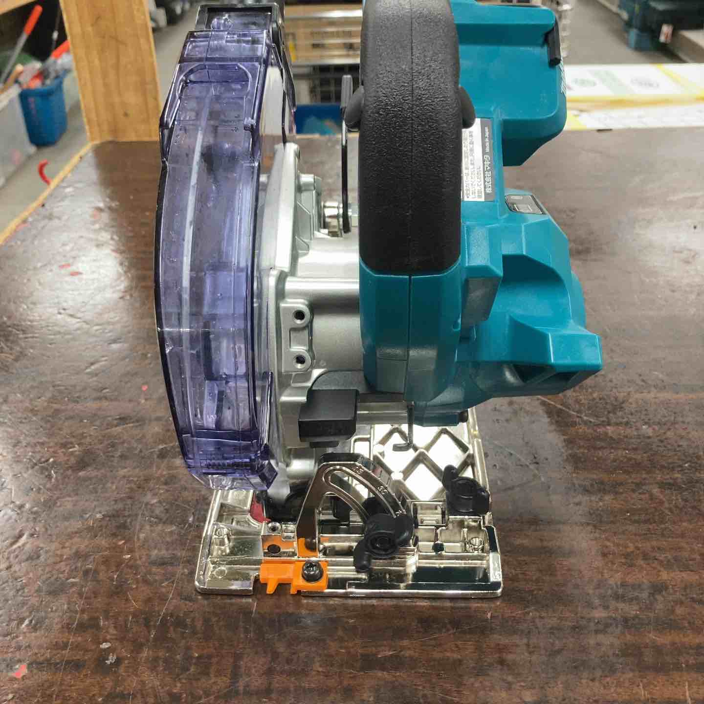 ☆マキタ(makita) 18V 125mmコードレス丸ノコ KS515DZ(本体のみ)【川崎