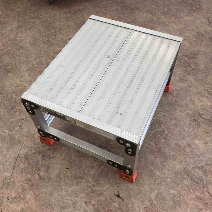 ◇トラスコ(TRUSCO) 作業用踏台 1段 TSF-153【所沢店】