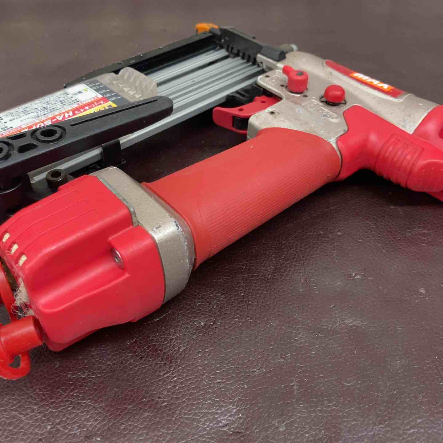 中古品】マックス(MAX) 高圧ピンネイラ HA-50P2(D)【東大和店