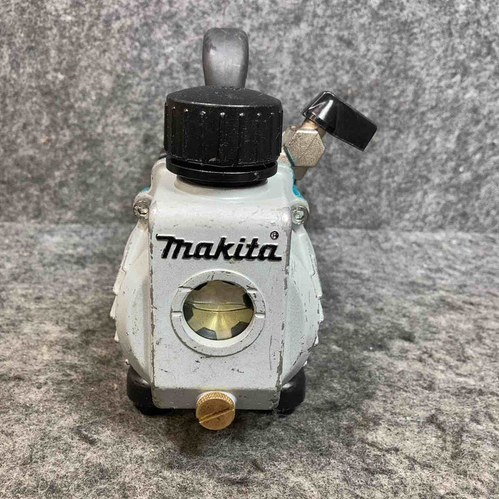 マキタ(makita) コードレス真空ポンプ VP180DZ【桶川店】