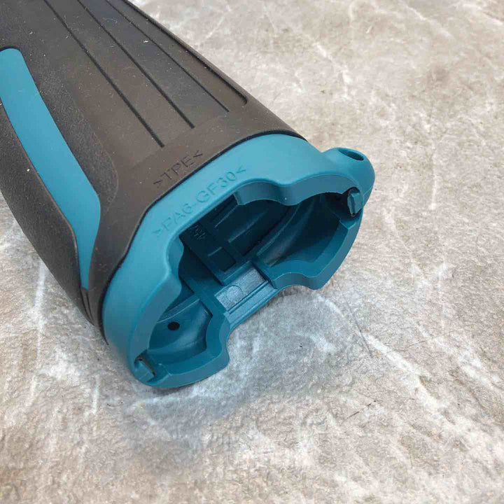 ★マキタ(makita) コードレスペンインパクトドライバー TD022DSHX【八潮店】
