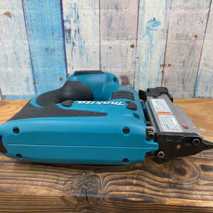 【中古品】☆マキタ(makita) コードレスピンタッカ PT351DZ 18V 本体のみ【柏店】