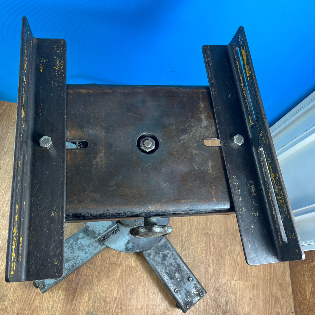 【店頭受取り限定】◇長崎ジャッキ ミッションリフト(軽自動車～普通自動車向け) ML-800【岩槻店】