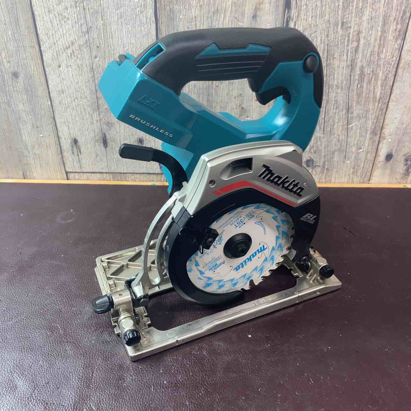 【中古品】 マキタ(makita) コードレス丸のこ HS474DZ 【東大和店】 中古品】 マキタ(makita) コードレス丸のこ HS474DZ 【東大和店