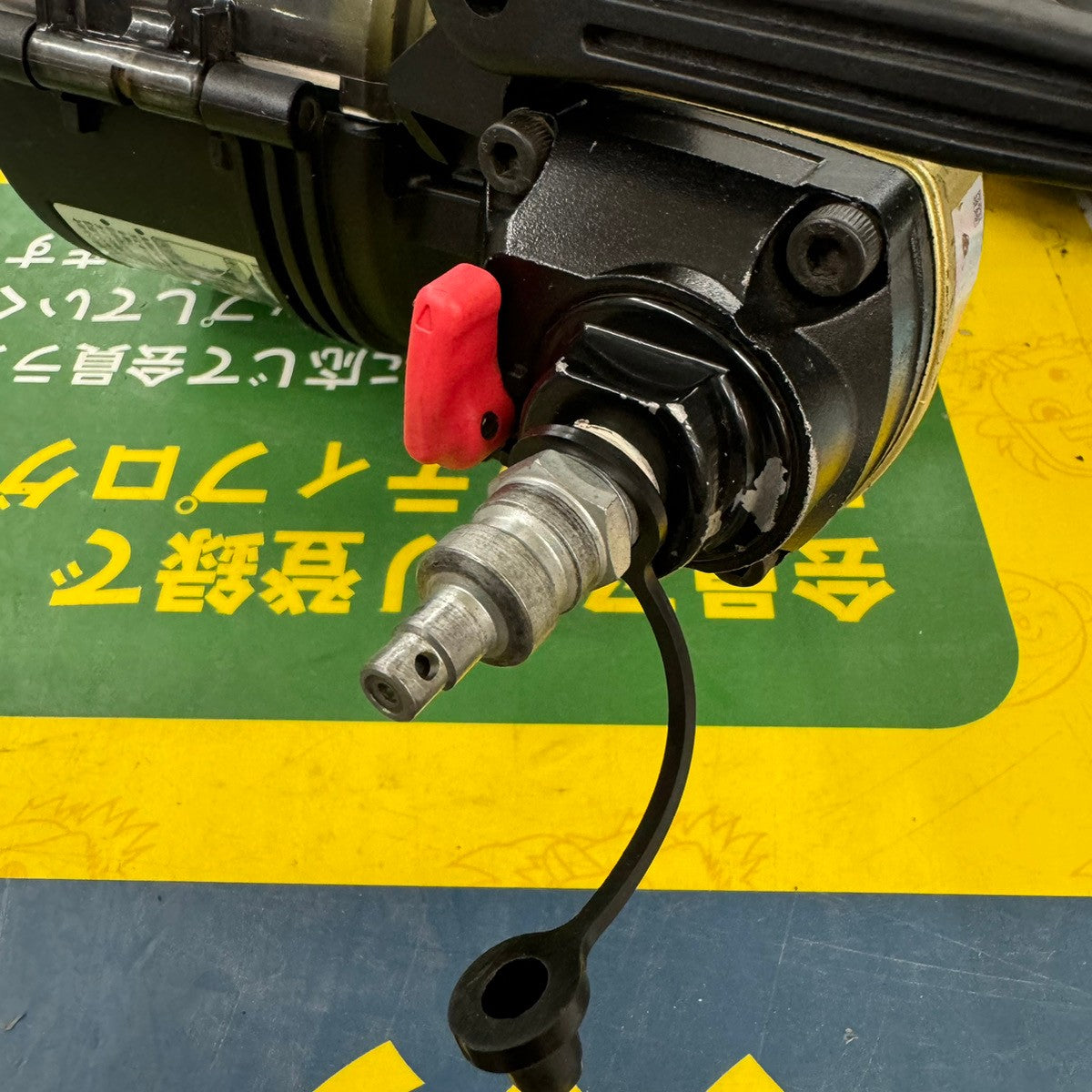 ☆ハイコーキ(HIKOKI ※旧:日立工機) 高圧エア釘打ち機 NV65HR(S)【柏店