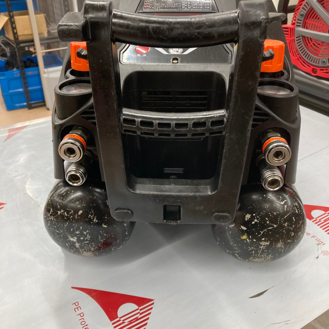【中古品】★マックス(MAX) エアコンプレッサー AK-HH1270E_ブラック【東大和店】