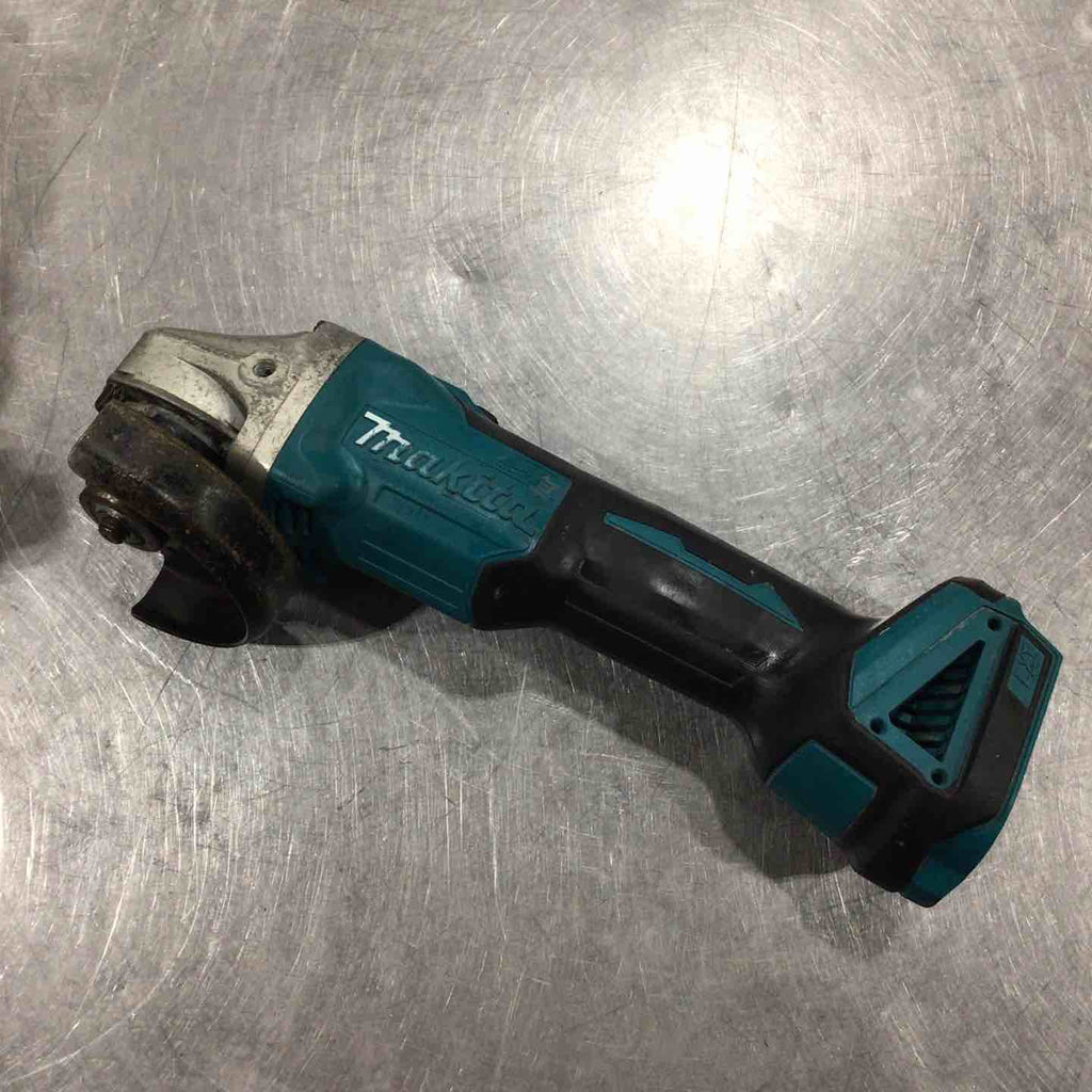 ☆マキタ(makita) 100mmコードレスディスクグラインダー GA404DZ 動作確認済【川口店】 ☆マキタ(makita) 100mmコードレスディスクグラインダー GA404DZ【川口