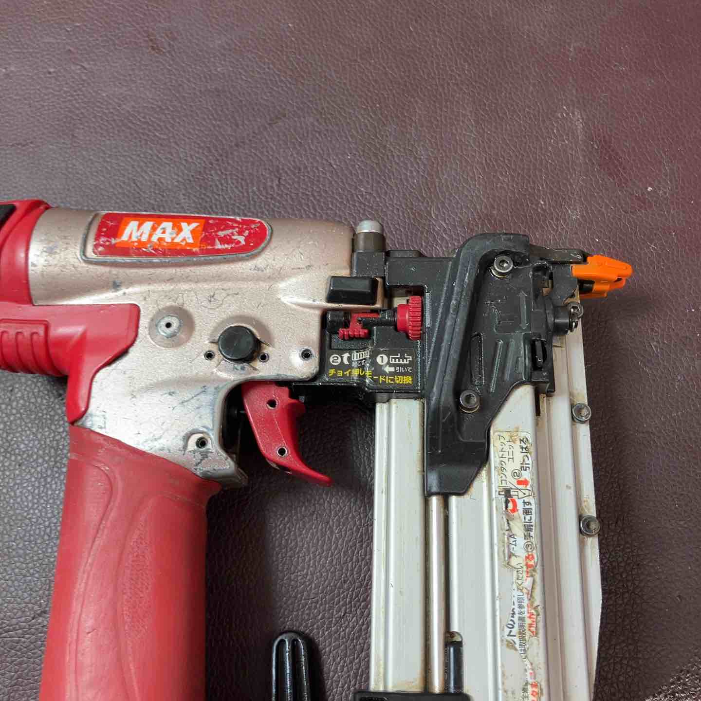 中古品】☆マックス(MAX) 高圧ピンネイラ HA-50P2(D)【東大和店