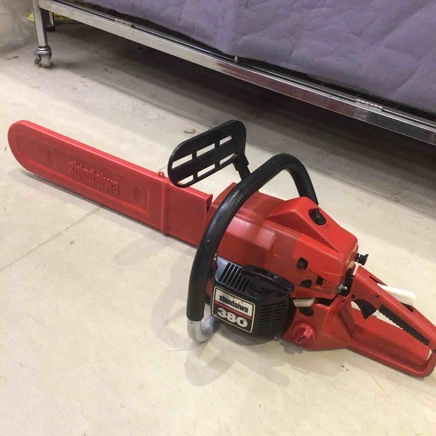 店頭受取り限定】新ダイワ380 エンジンチェーンソー町田店