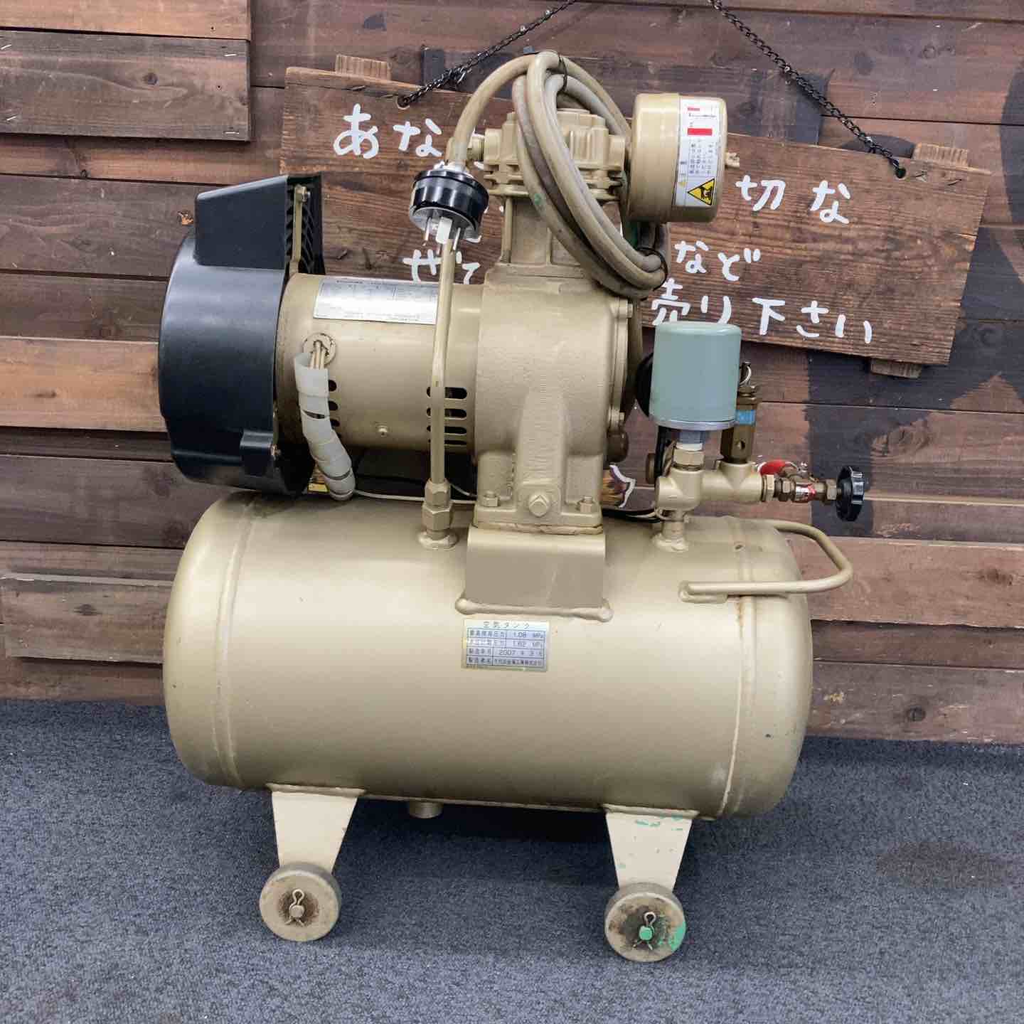 店頭受取り限定】▽東芝 コンプレッサー 200V SP10D-4T1 製造年月