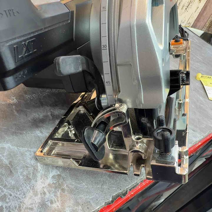 ★マキタ(makita) コードレス丸のこ HS631DRGXB【八潮店】