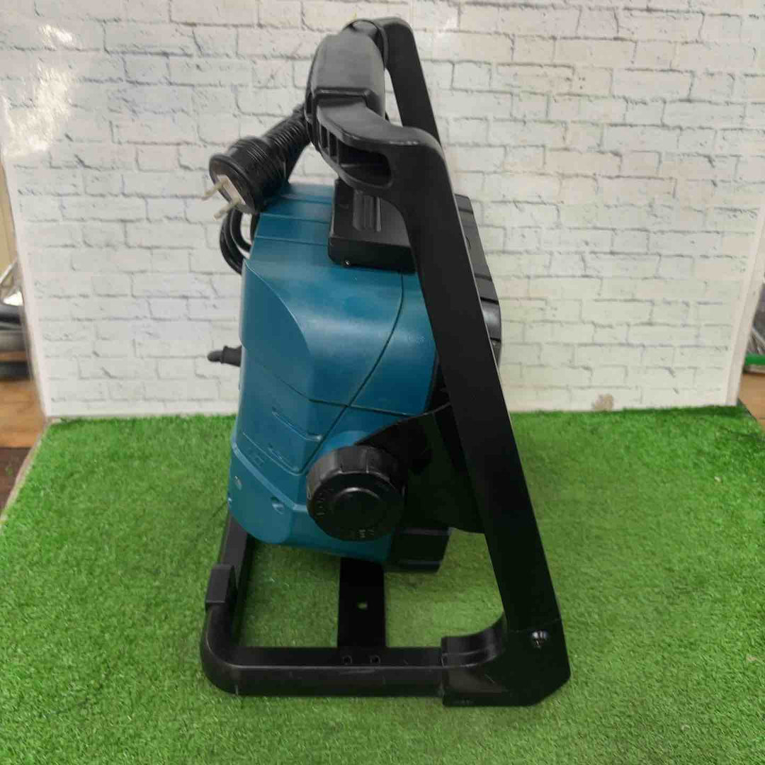 ★マキタ(makita) コードレスLEDスタンドライト ML805【町田店】
