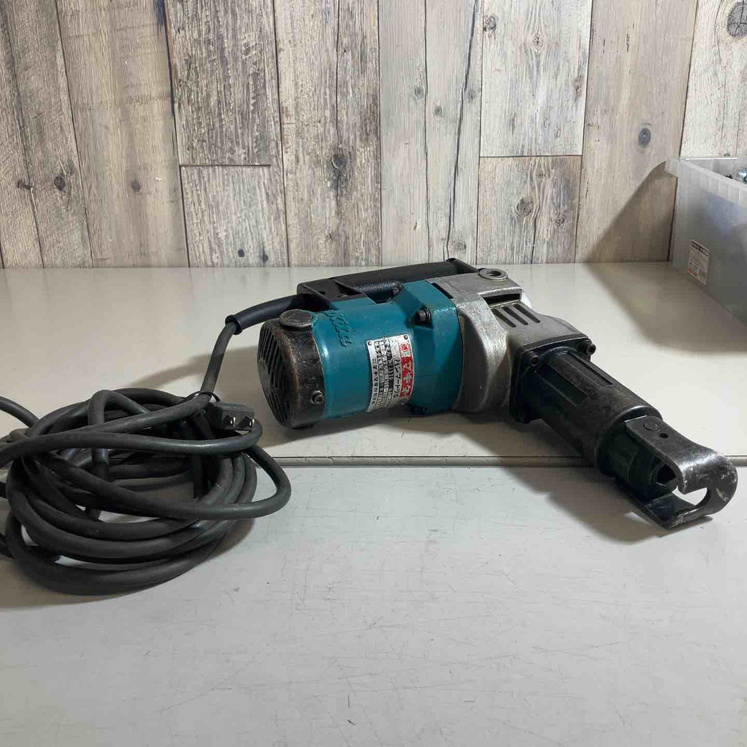 ☆マキタ(makita) ハンマドリル HR3520【戸田店】