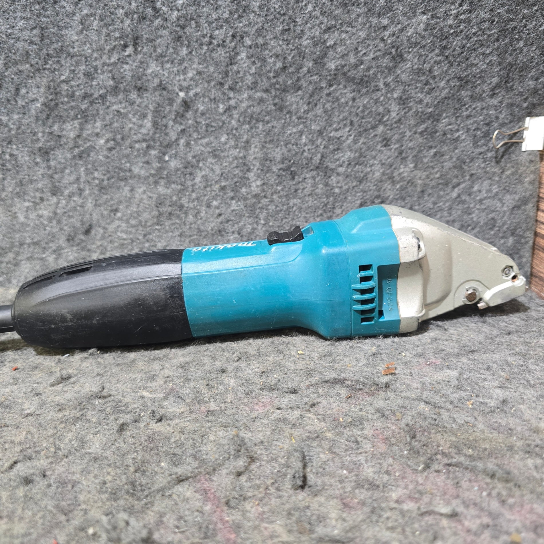 makita マキタ JS1601 ストレートシャー 中古品 【ハンズクラフト宜野湾店】 中古品】マキタ(makita) ストレートシャー JS1601【桶川店】 – アクト