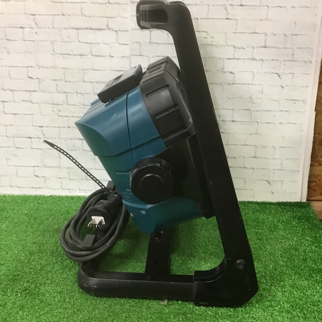 ★マキタ(makita) コードレスLEDスタンドライト ML805【町田店】