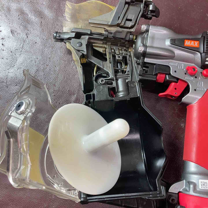 【中古品】マックス(MAX) 高圧エア釘打ち機 HN-65N2(D)【東大和店】