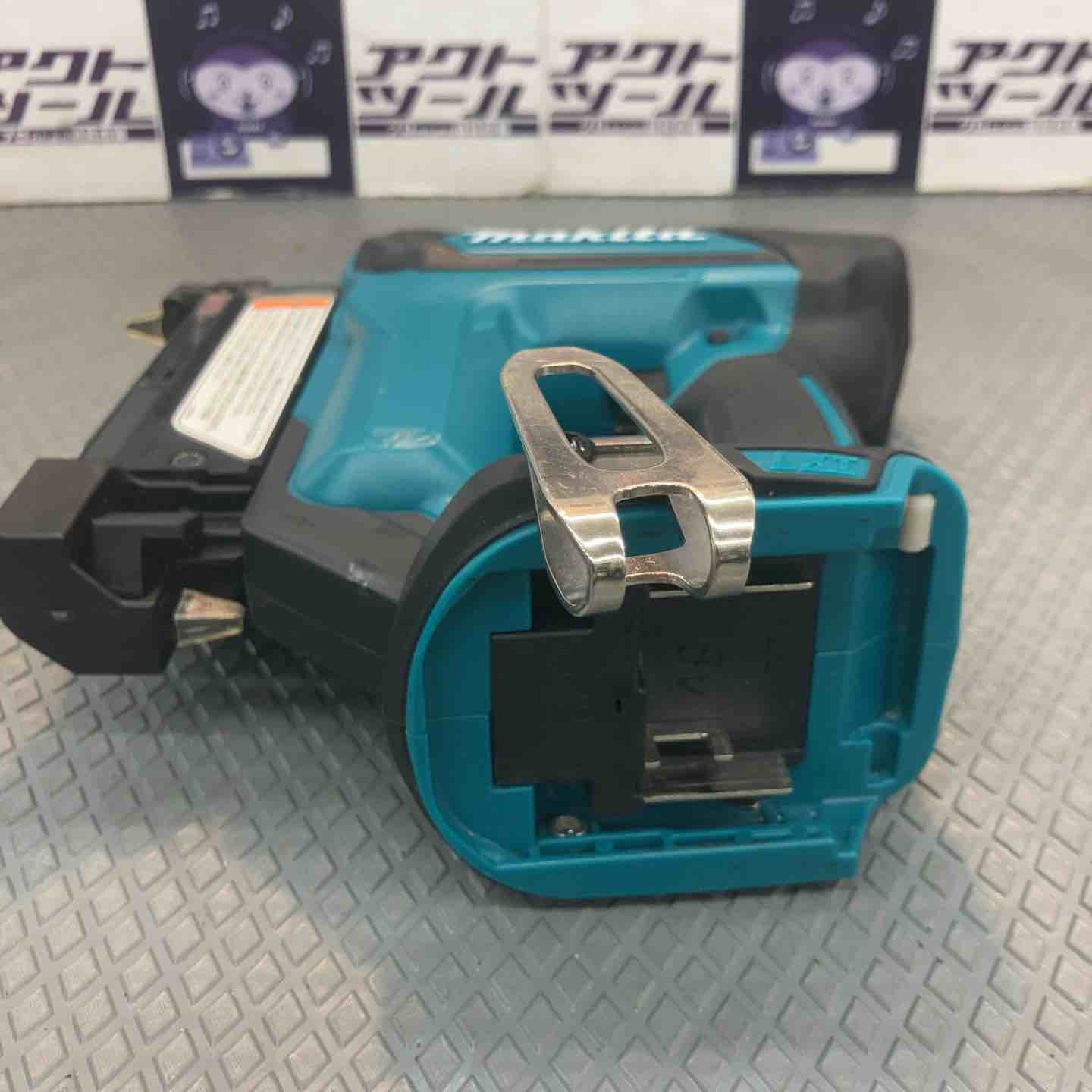 中古品】マキタ(makita) コードレスピンネイラ PT353DZK【所沢店