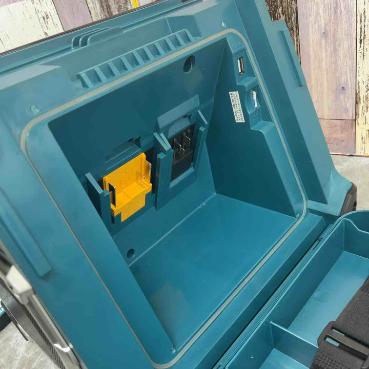 ☆マキタ(makita) コードレスラジオ付テレビ TV100【八潮店】