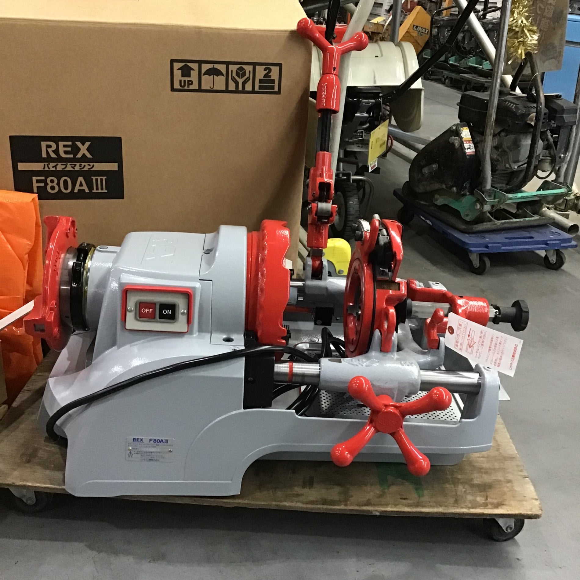 店頭受取り限定】REX/レッキス 自動切上ダイヘッド付パイプマシン