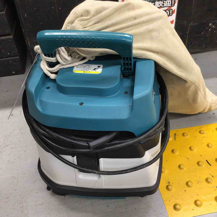 ★マキタ(makita) 集じん機 乾式 484(P)【戸田店】