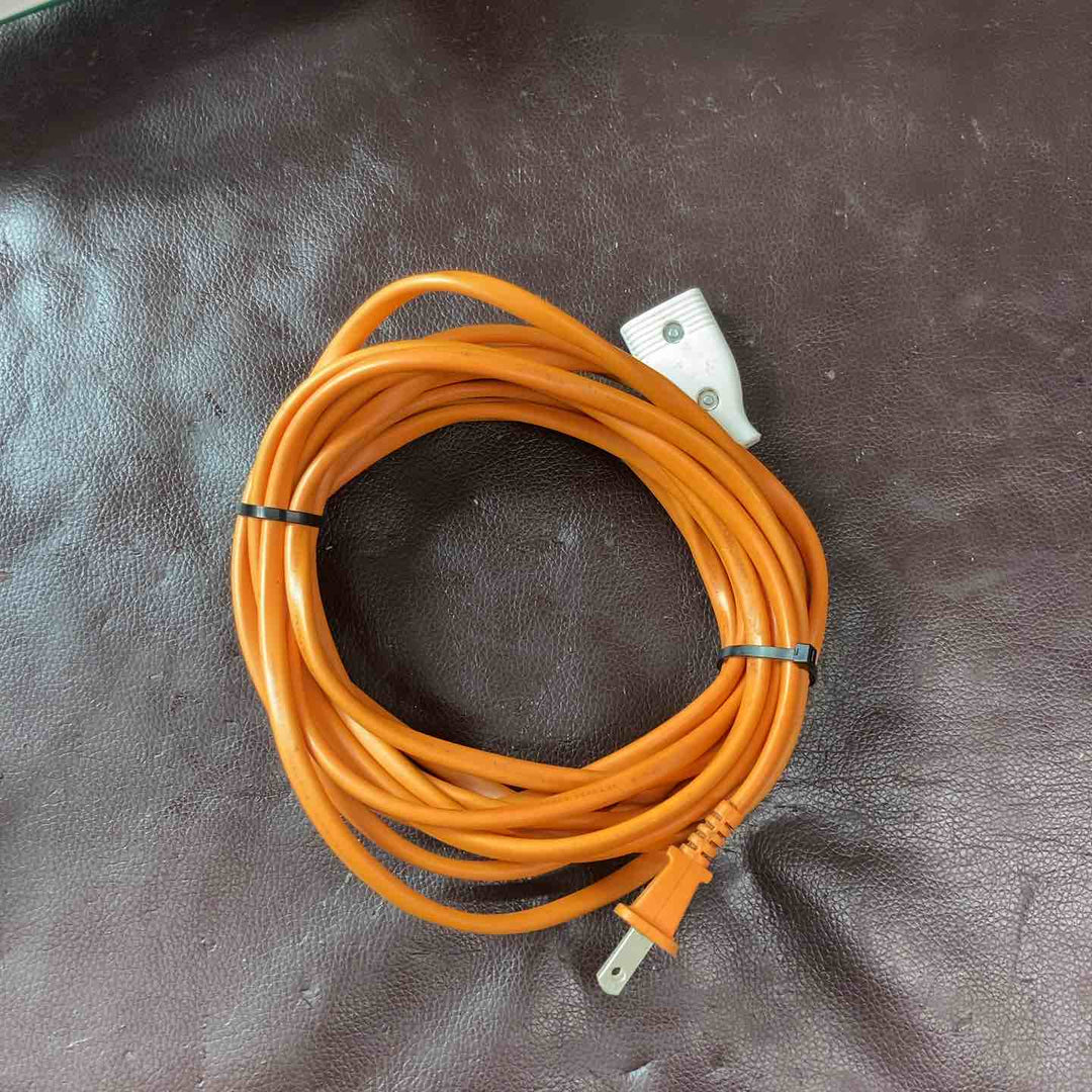 【中古品】 マキタ(makita) 生垣バリカン 刈込幅350mm MUH3502 【東大和店】