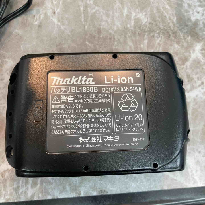 ★マキタ(makita) コードレスブロワ UB185DRF【八潮店】