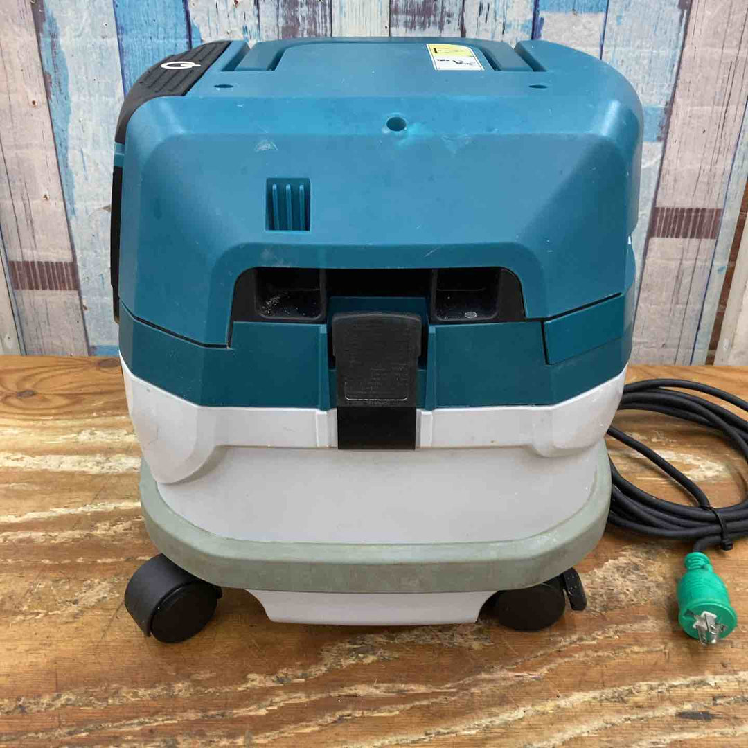 ★マキタ(makita) 集じん機 乾式 VC0830 連動機能【柏店】