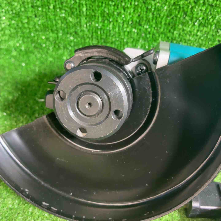 【中古品】 マキタ(makita) 150mm電子ディスクグラインダ GA6021C 【藤沢店】