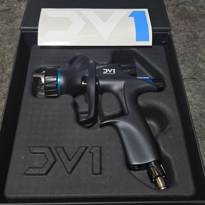 【美品】デビルビス(DEVIL BISS) スプレーガン スタンド+カップセット DV1-U-000-15-B 箱破れあり【桶川店】
