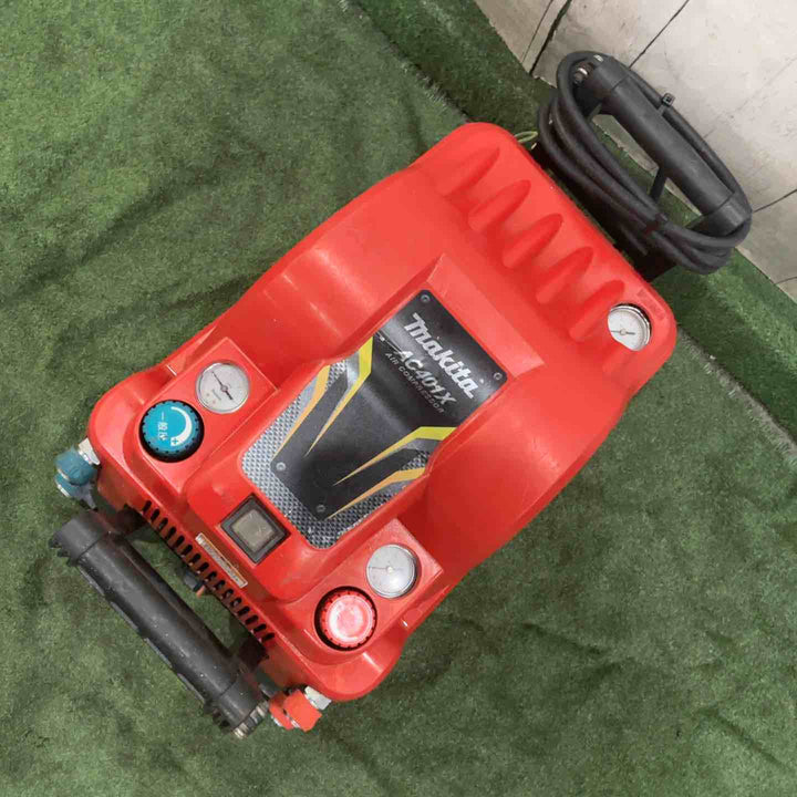 ★マキタ(makita) エアコンプレッサー AC401XR 動作確認済【川口店】