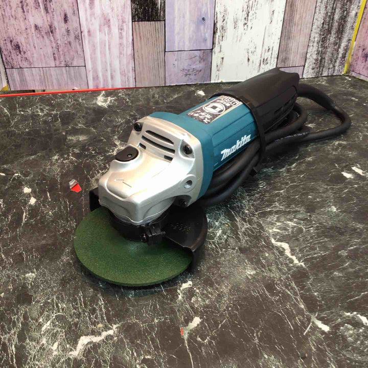 ☆マキタ(makita) 100mmディスクグラインダー GA4031【八潮店】