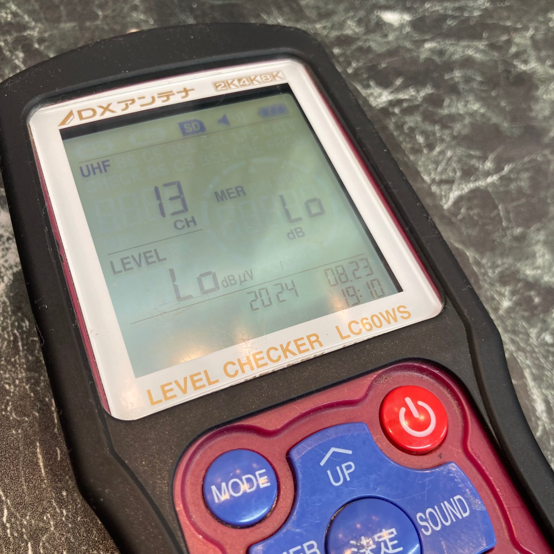 DXアンテナ　デジタルレベル測定器 LC60WS Amazon.co.jp: DXアンテナ デジタルレベルチェッカー 地デジ BS