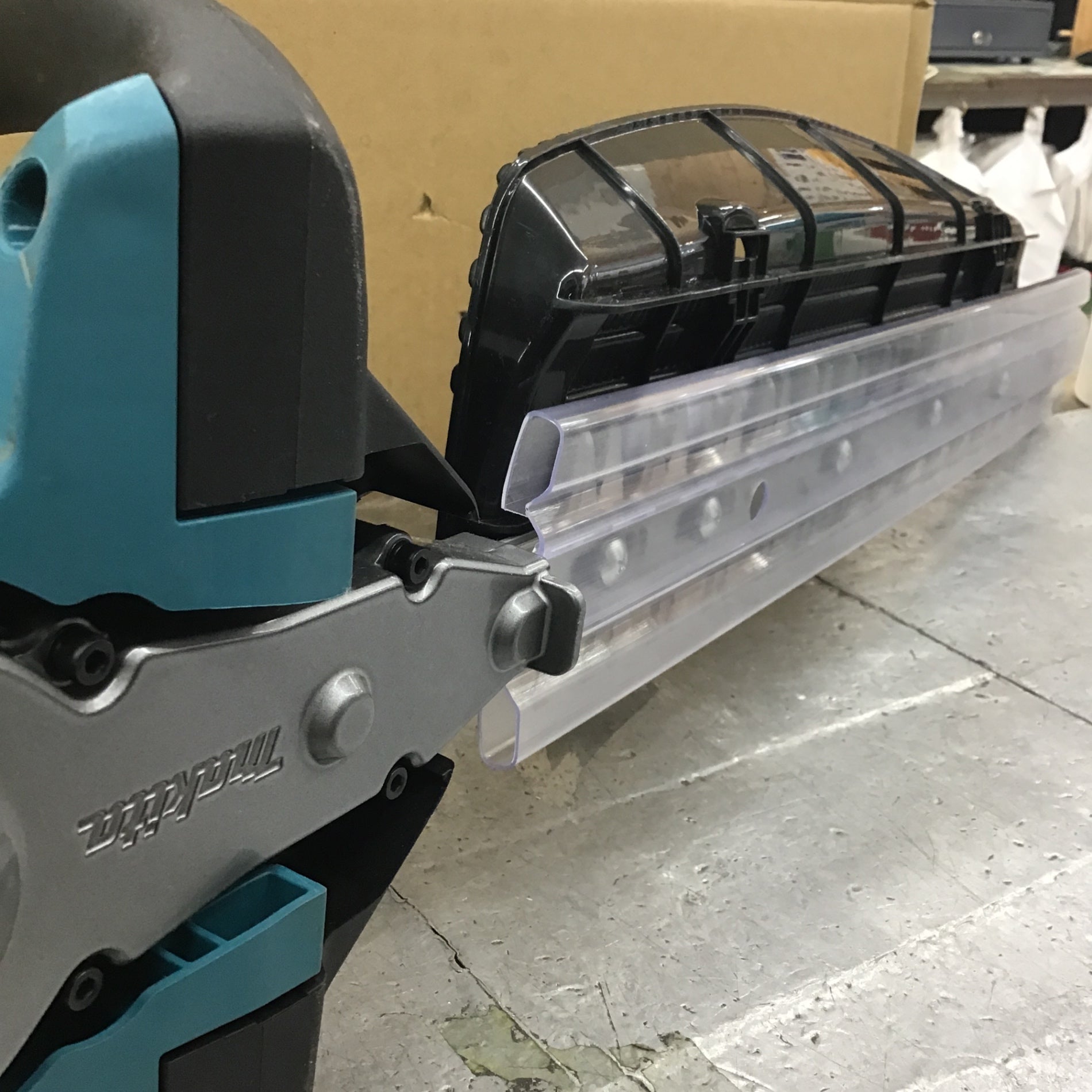 〇マキタ(makita) コードレスヘッジトリマー MUH002GZ【所沢店 〇マキタ(makita) コードレスヘッジトリマー MUH002GZ【所沢店