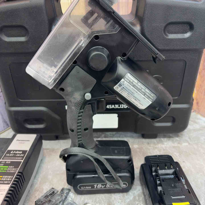 ★パナソニック(Panasonic) コードレス角穴カッター EZ45A3LJ2G-B【八潮店】