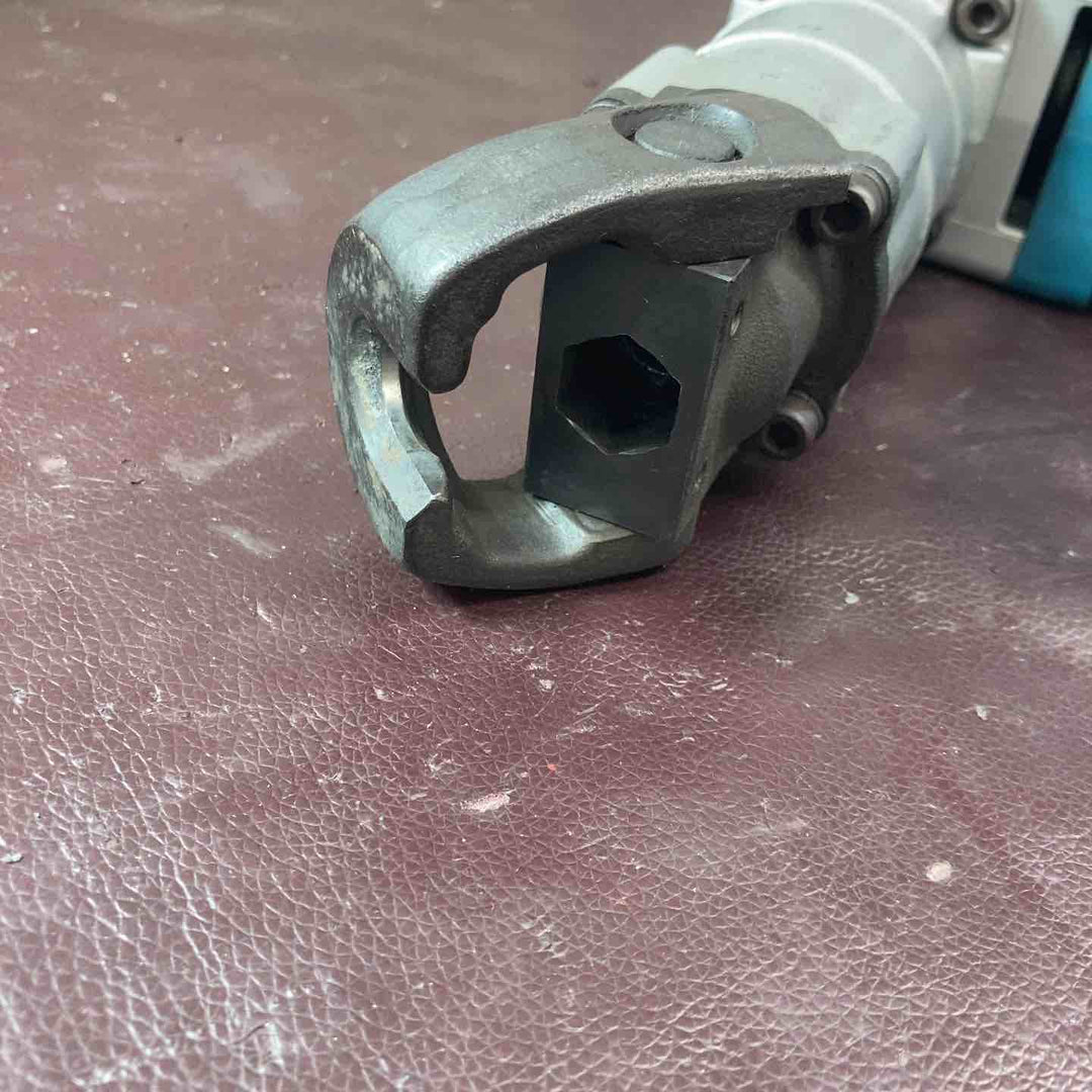 【中古品】 マキタ(makita) 電動ハンマ HM0830 【東大和店】