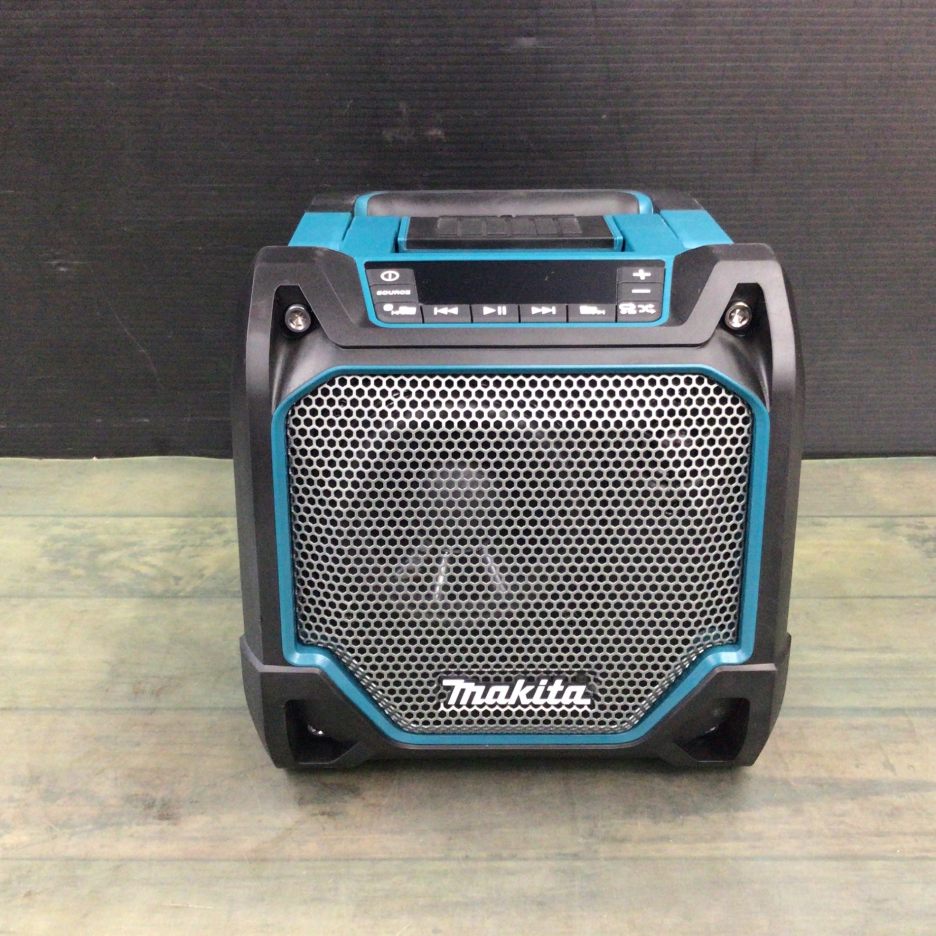 ☆マキタ(makita) コードレススピーカー MR202 【東大和店】 – アクト