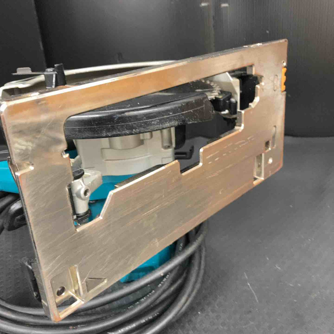 ★マキタ(makita) 電子マルノコ 5735C【鴻巣店】