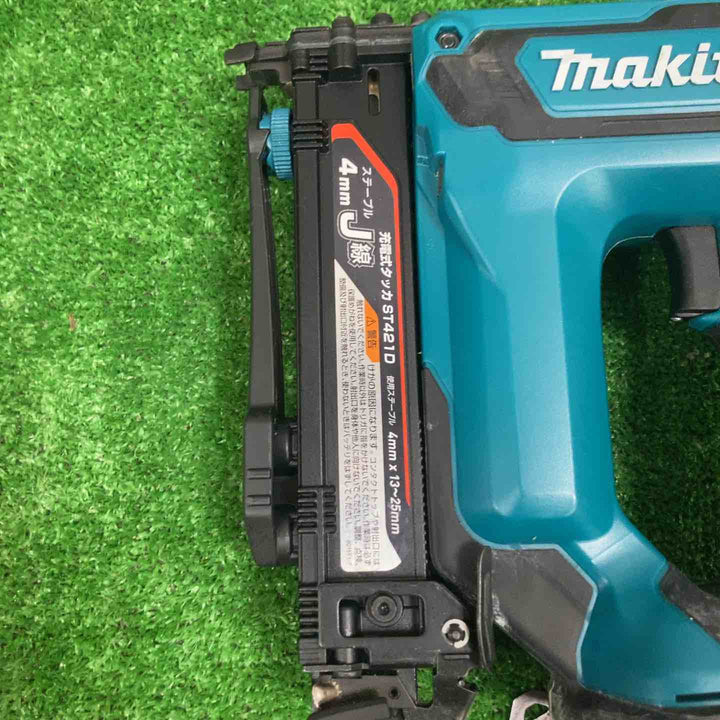 ★マキタ(makita) コードレスタッカー ST421DZK【草加店】