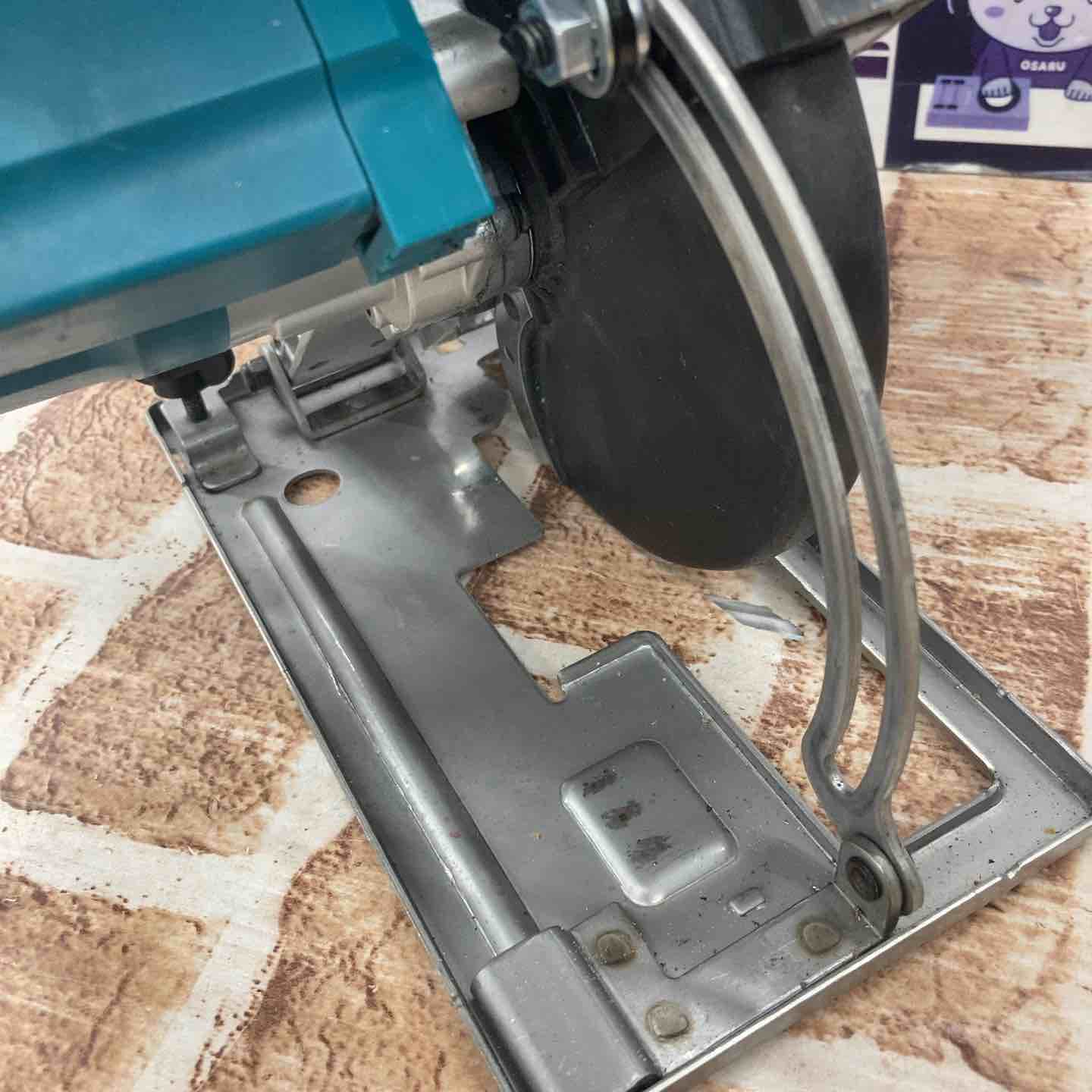 中古品】マキタ(makita) コードレスチップソーカッター CS553DZ【所沢 中古品】マキタ(makita) コードレスチップソーカッター CS553DZ【所沢