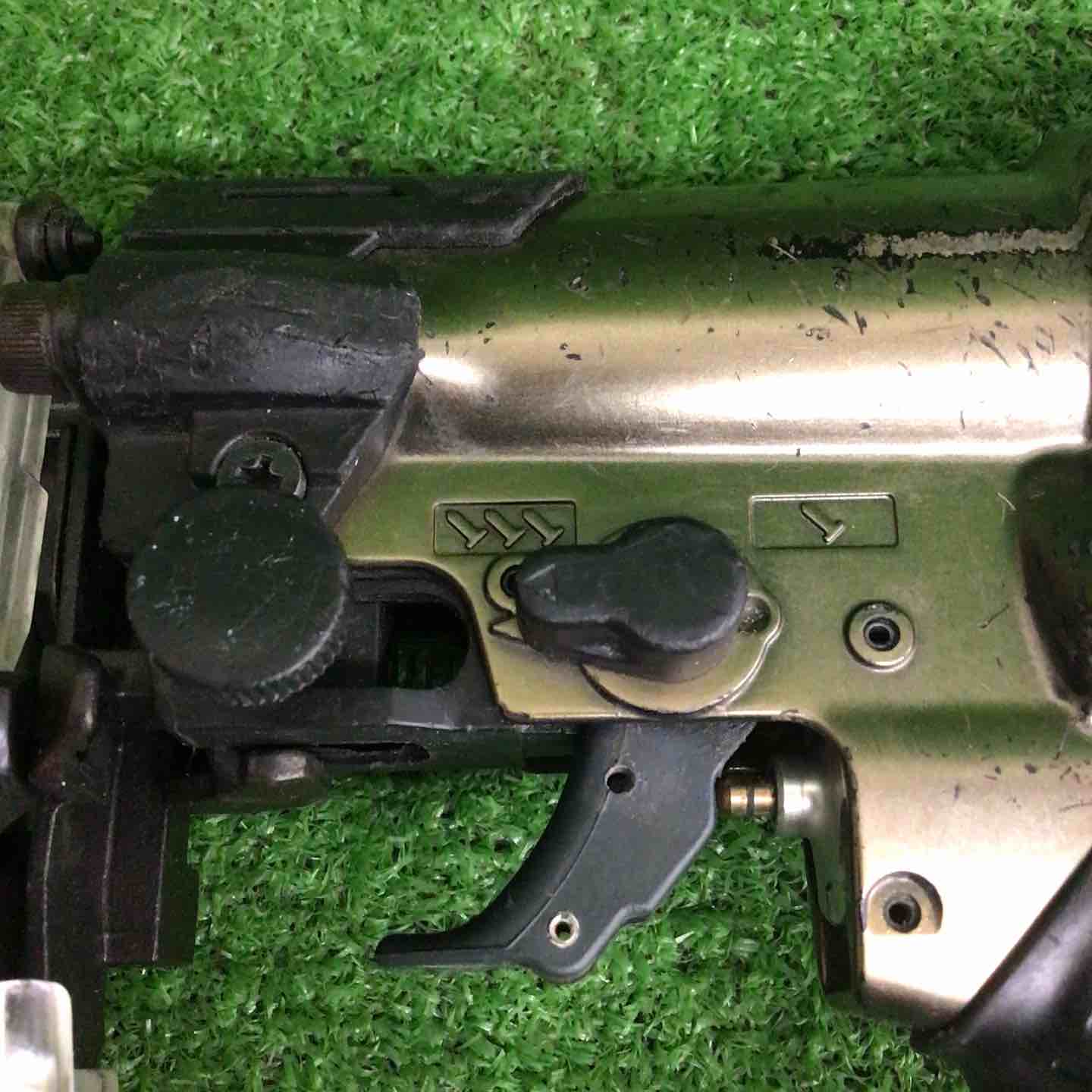 中古品】 ハイコーキ/HIKOKI 高圧エアネジ打ち機 WF4HS 【鴻巣店