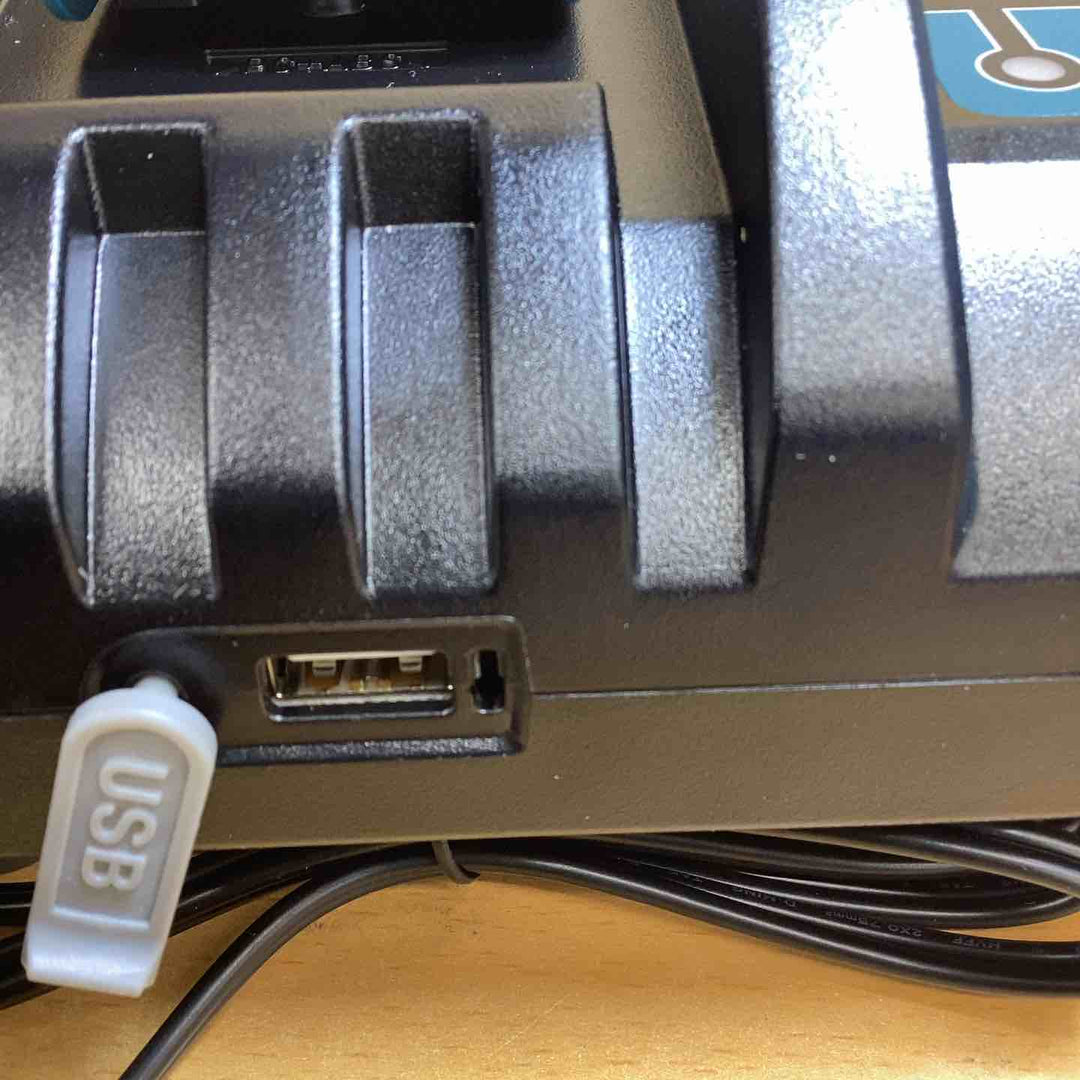 未使用 マキタ(makita) 急速充電器 DC18RF 3個セット!!【越谷店】