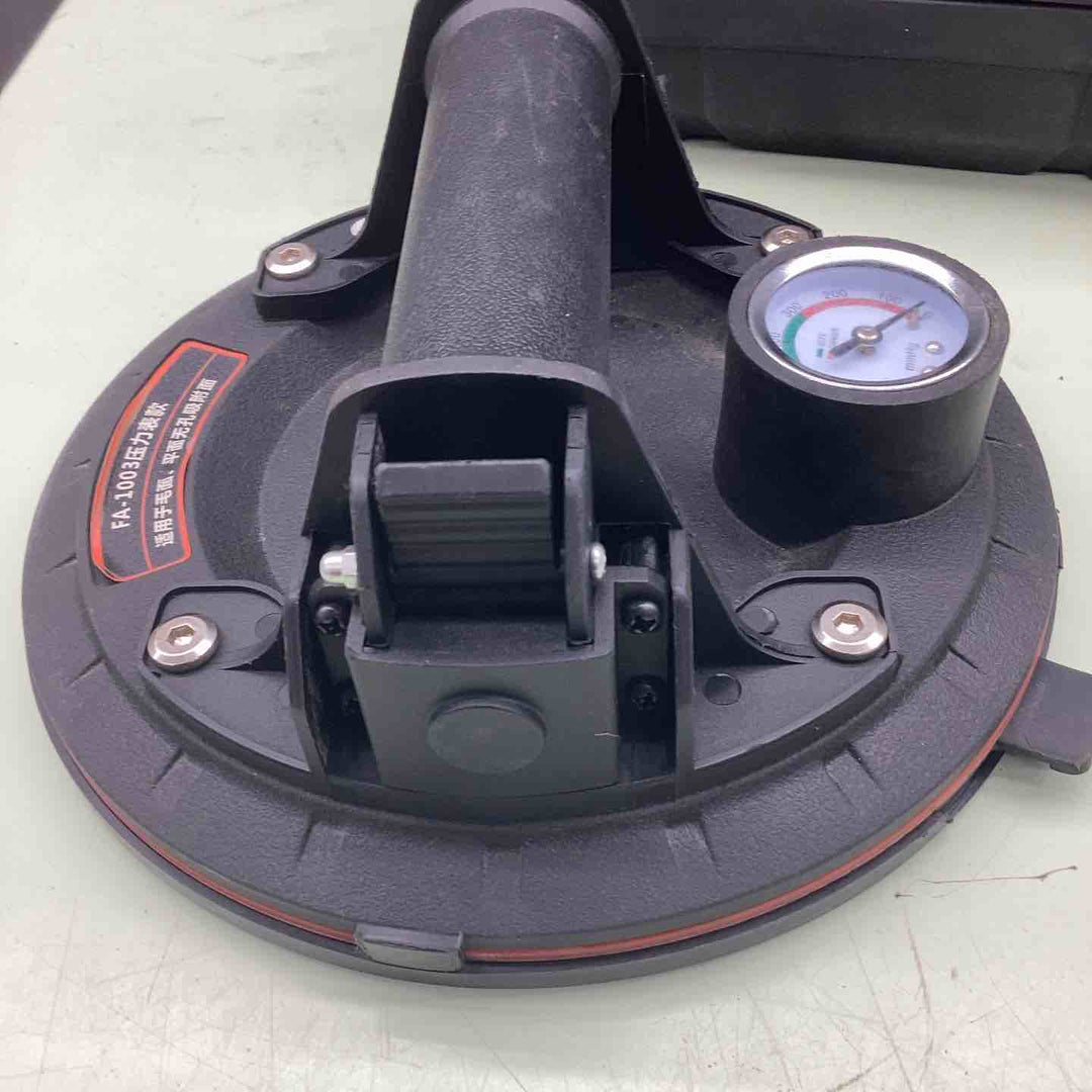 FA1003 バキュームリフター 真空吸着で運搬 100㎏ 画像のものが全てです 【越谷店】